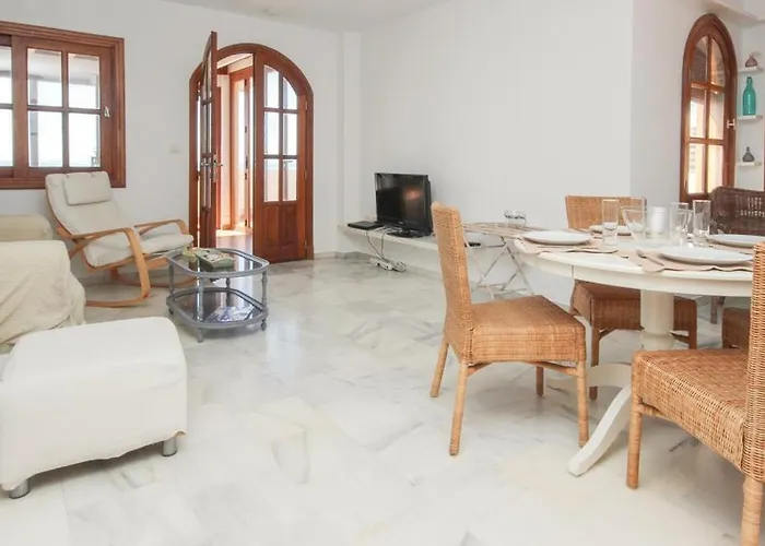 Penthouse On The Beachfront Lägenhet Estepona