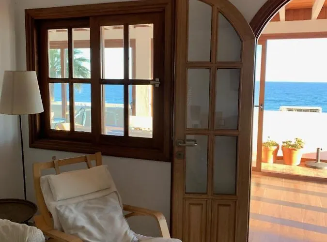 Penthouse On The Beachfront Apartment