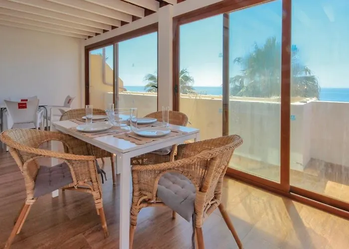 Apartamento Penthouse On The Beachfront Estepona